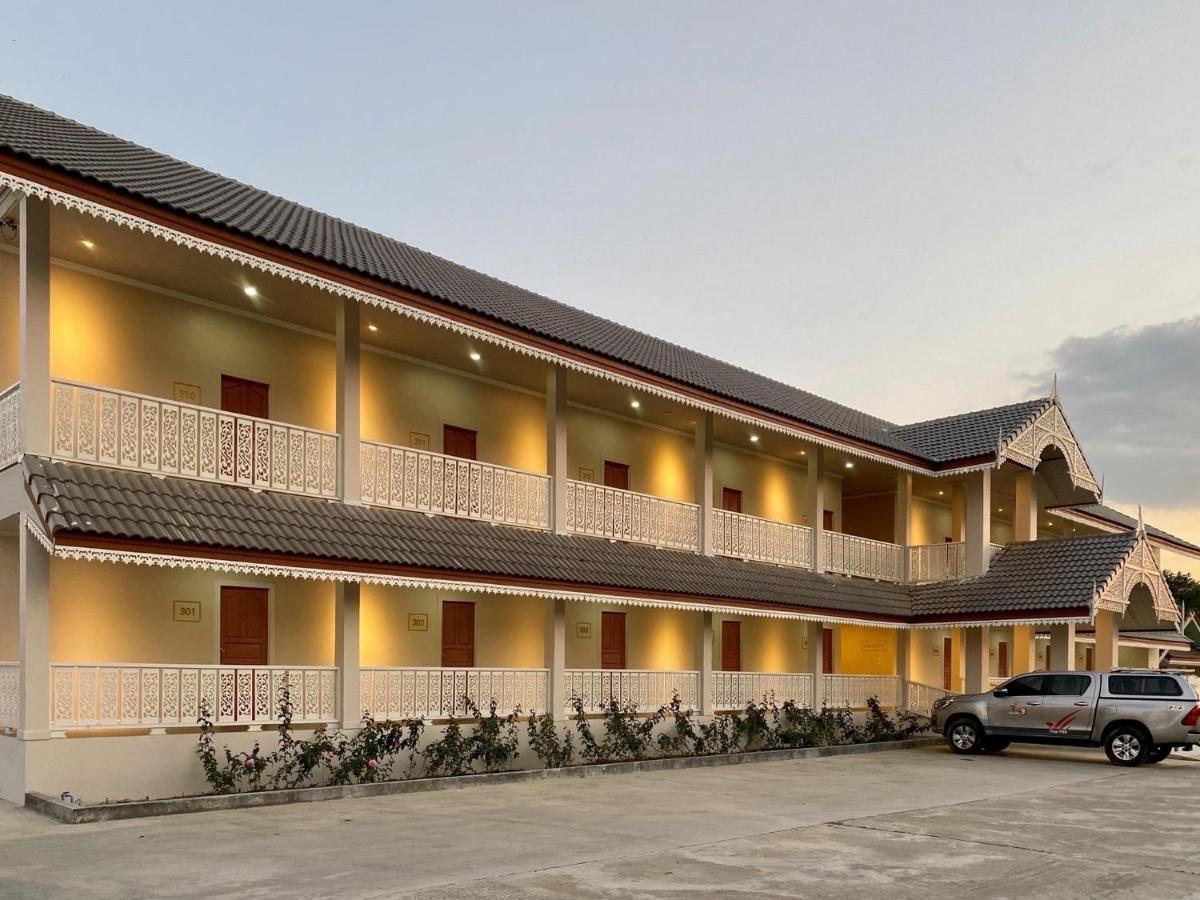 Funwan Hotel Li Екстериор снимка