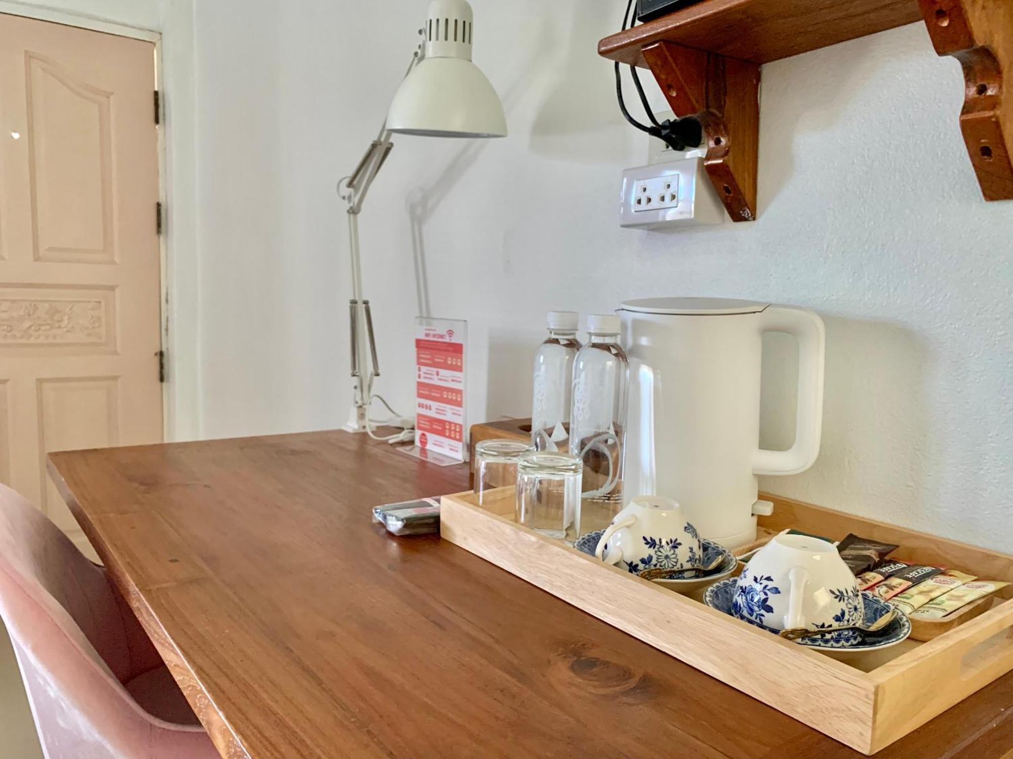Funwan Hotel Li Екстериор снимка