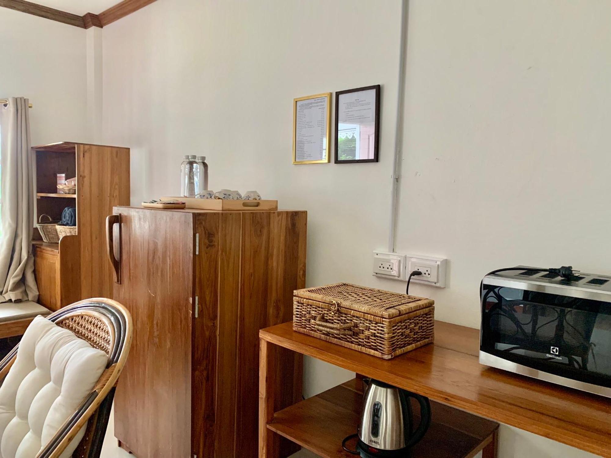 Funwan Hotel Li Екстериор снимка