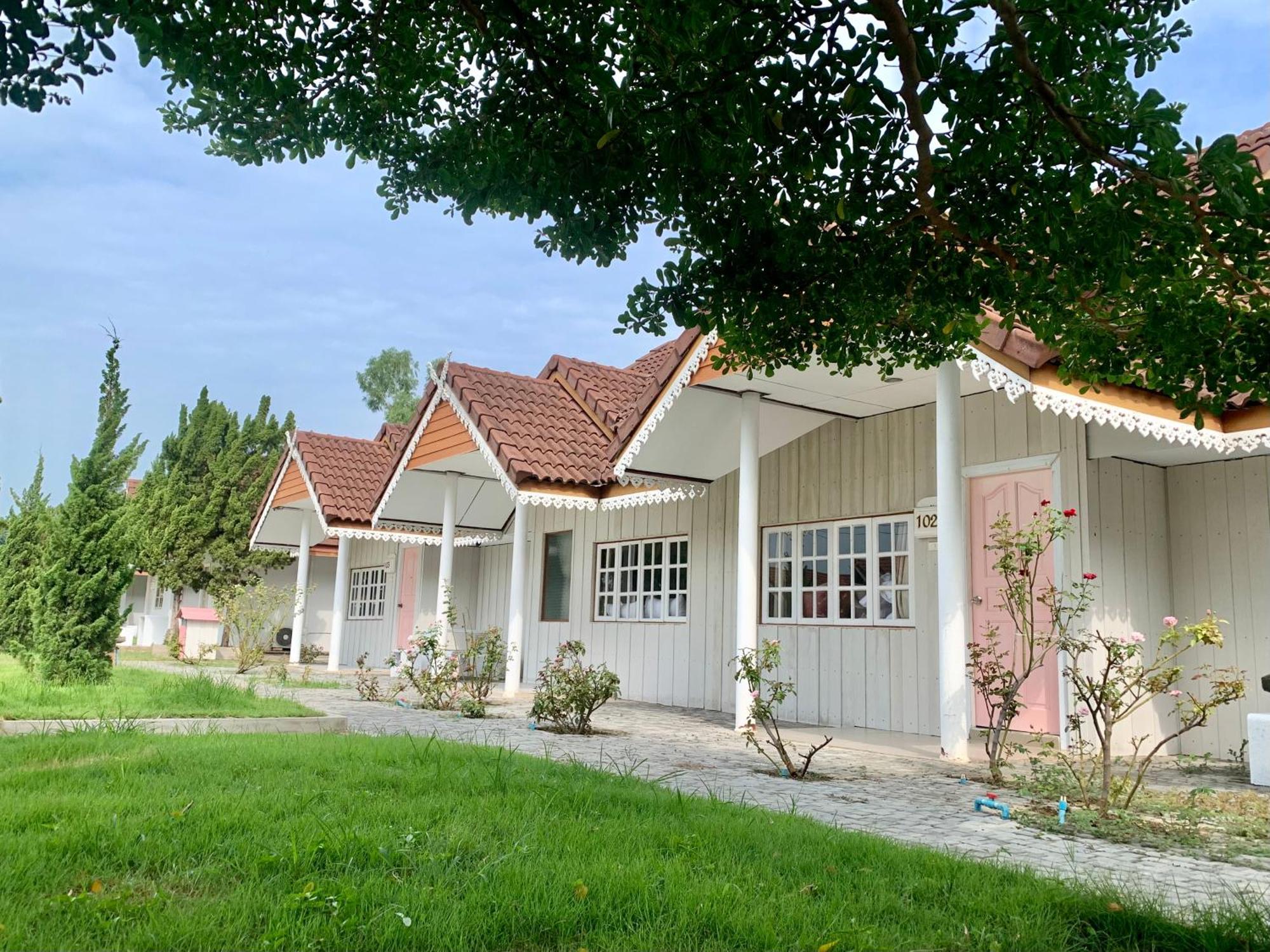 Funwan Hotel Li Екстериор снимка