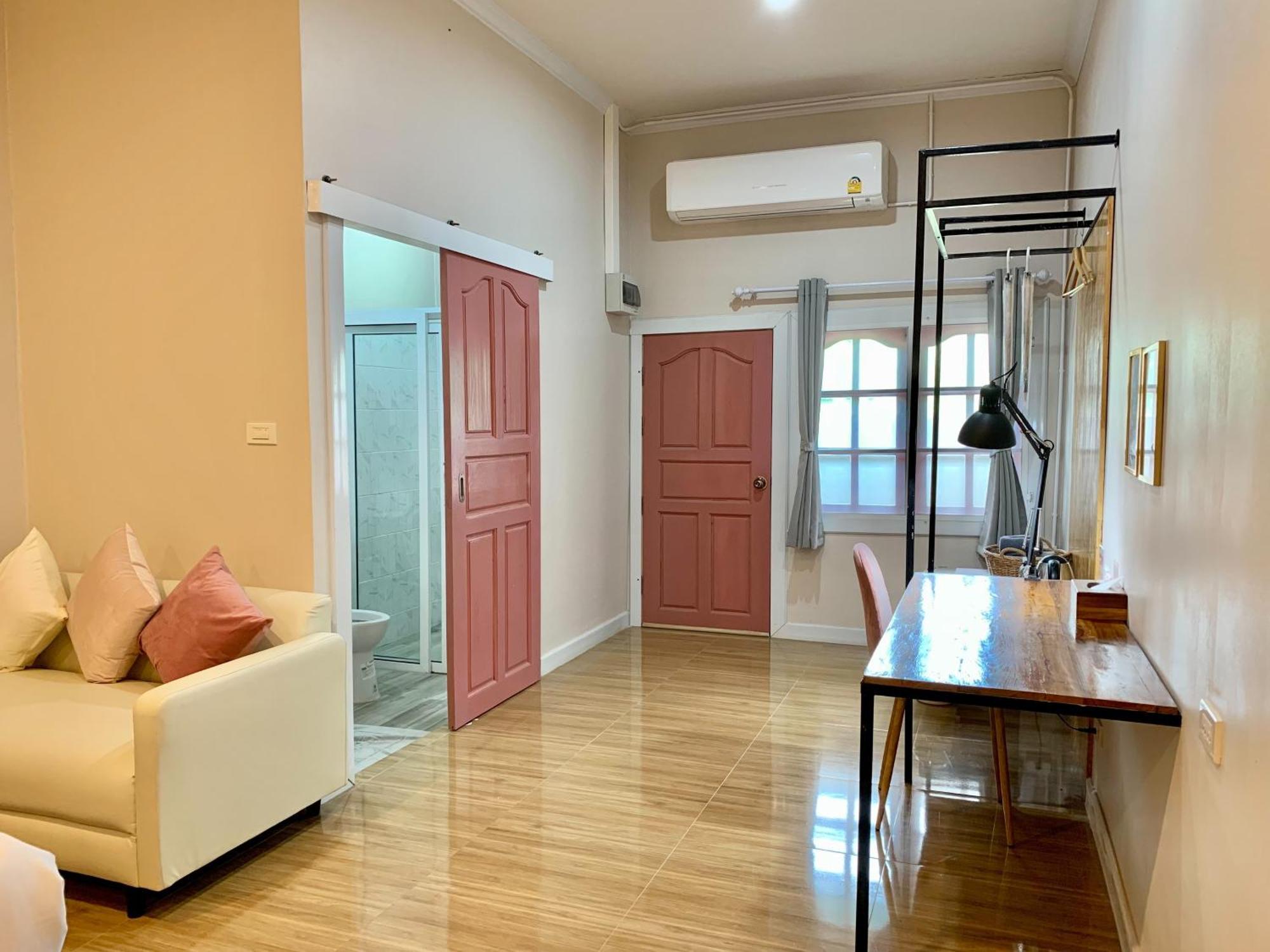 Funwan Hotel Li Екстериор снимка