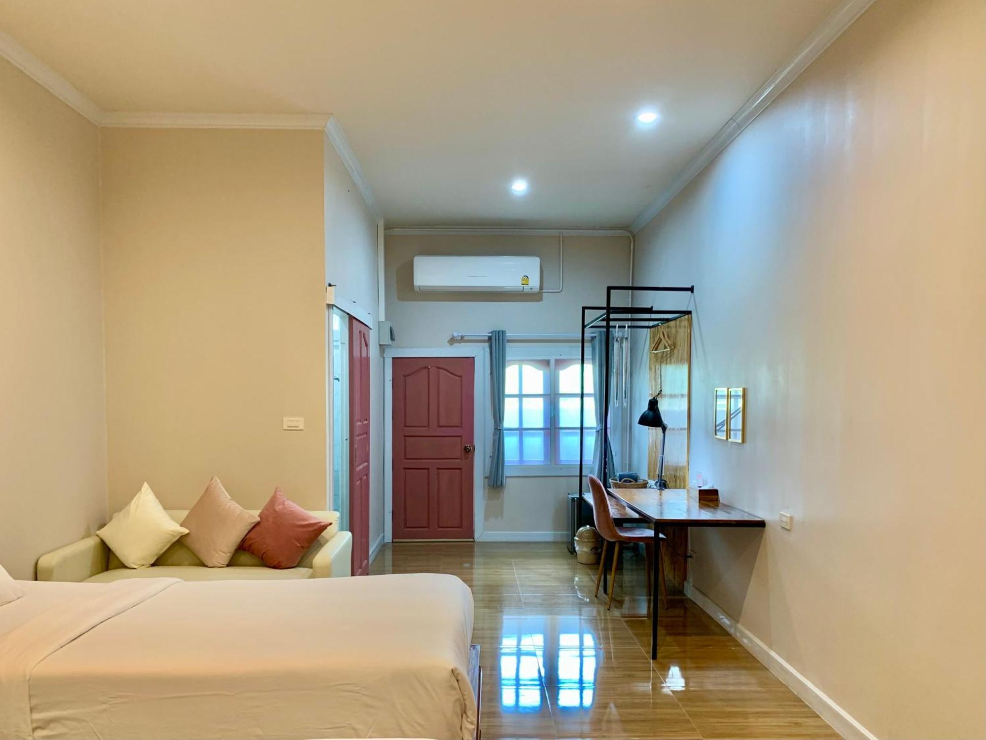 Funwan Hotel Li Екстериор снимка